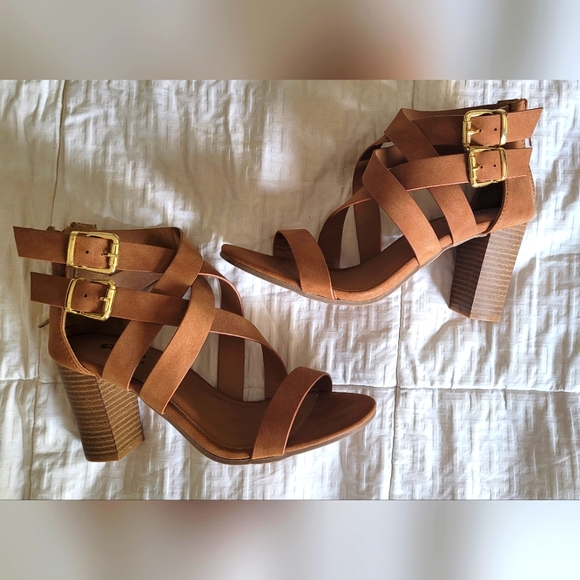 Cupid Shoes - Strappy Chunky Heel